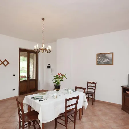 Nature Getaway In Passignano *